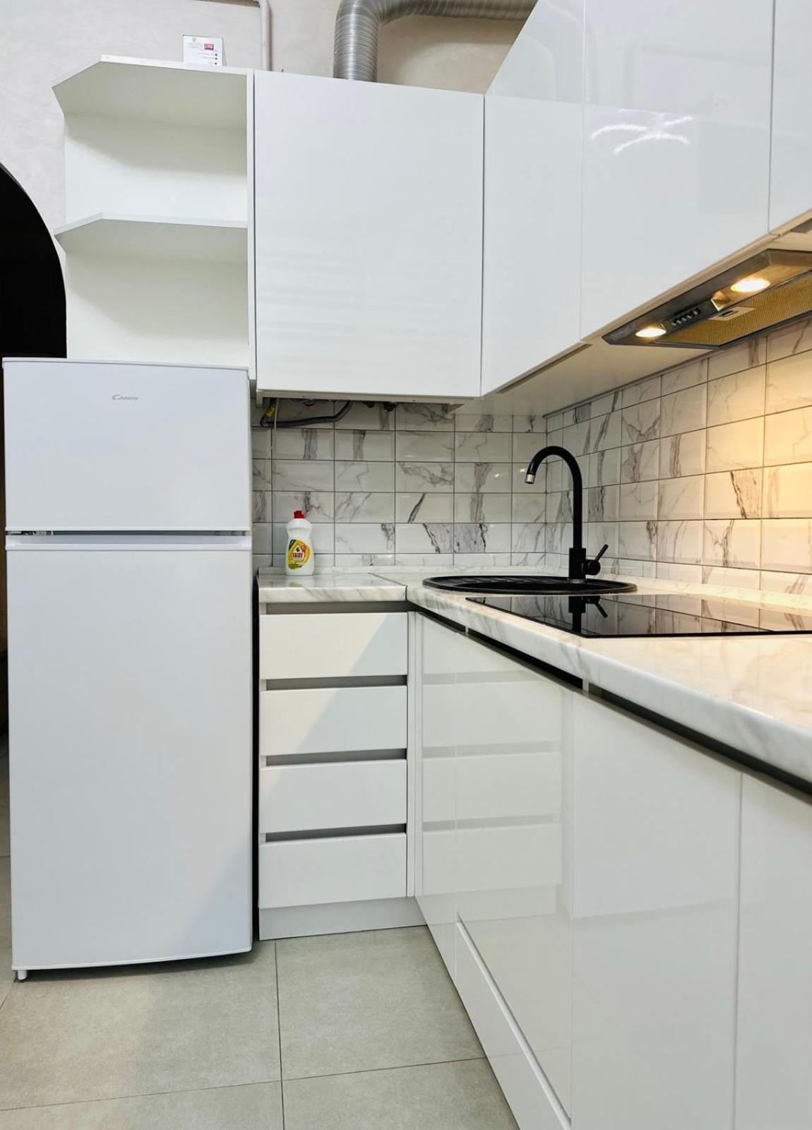Apartment Forum, Центр Λβιβ Εξωτερικό φωτογραφία